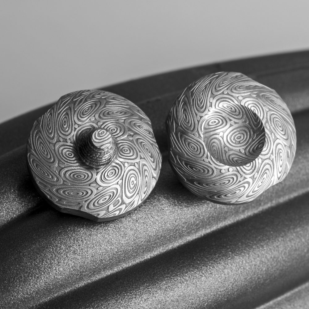 Komaru Softrelease for Leica Cameras